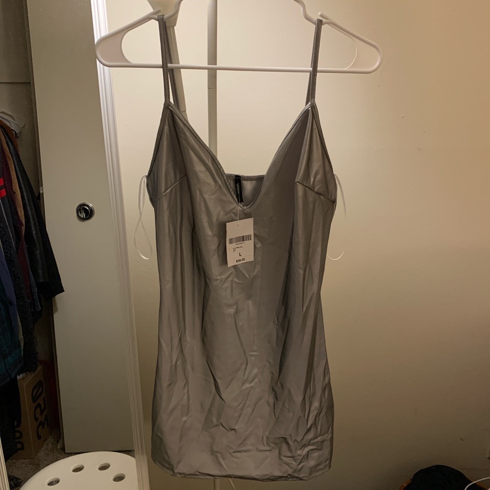 3M Forever 21 Dress. Never worn. Form fitting